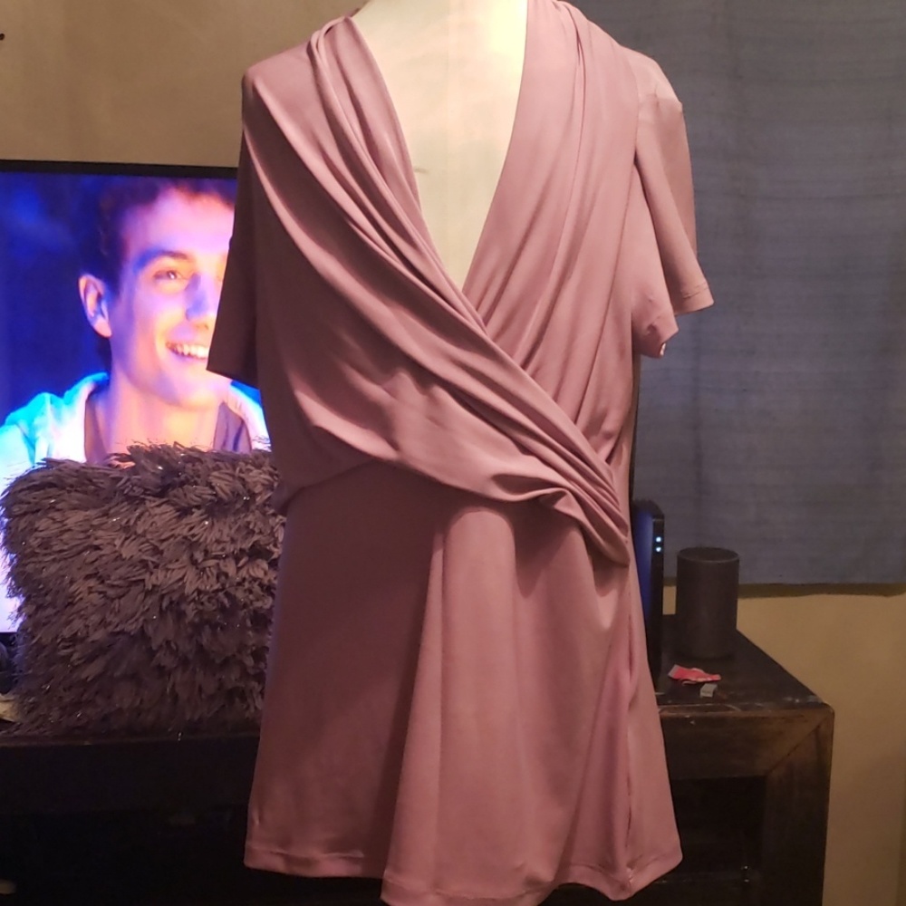 DKNY v-neck top